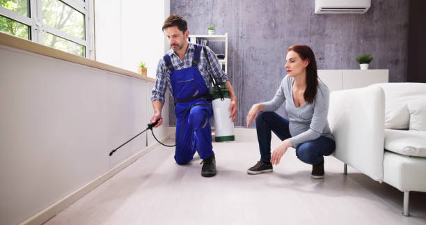 Best Pest Prevention Services  in Necedah, WI